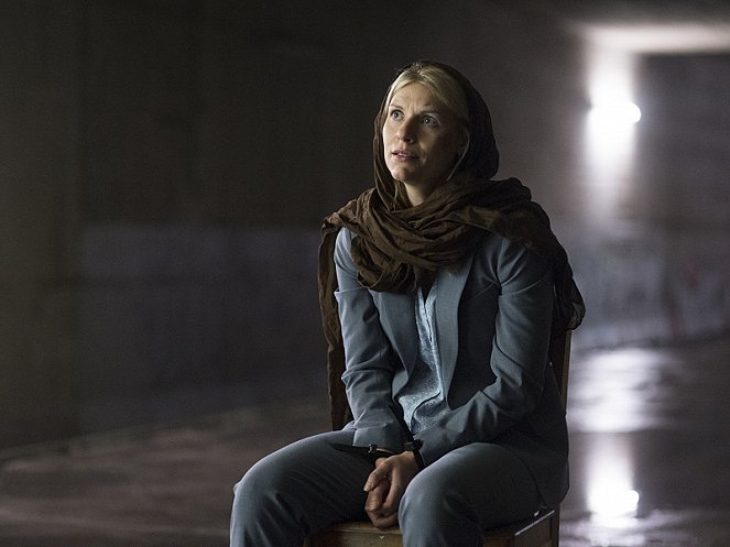 Homeland - Separation Anxiety - Photos - Claire Danes