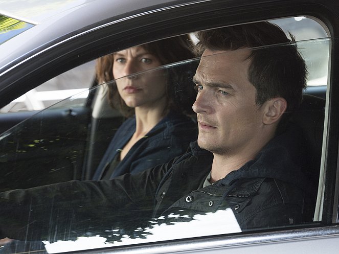 Homeland - Why Is This Night Different? - Van film - Claire Danes, Rupert Friend