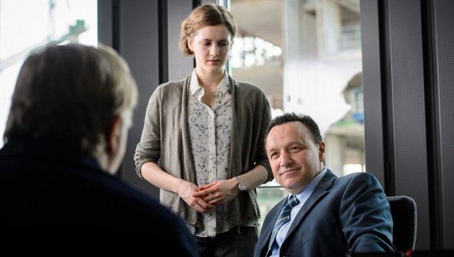 Tatort - Season 46 - Schwanensee - Do filme - Axel Prahl, Juliane Fisch, Frank Voß