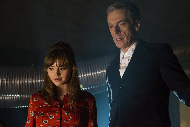 Doctor Who - Into the Dalek - Photos - Jenna Coleman, Peter Capaldi