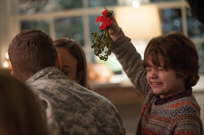 Love the Coopers - Van film - Maxwell Simkins