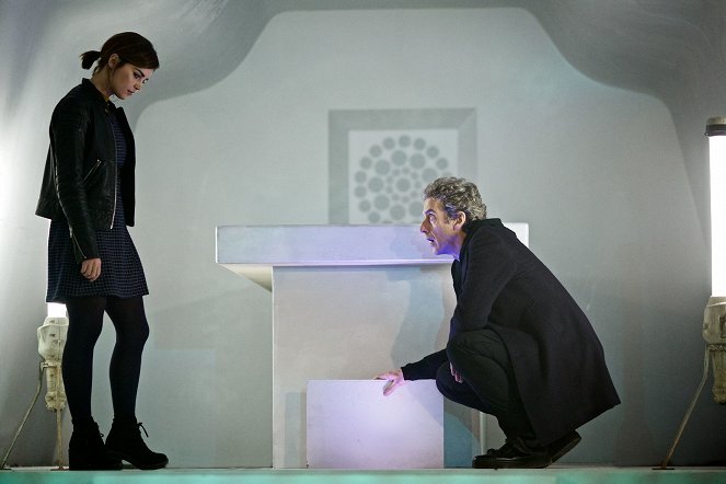 Doctor Who - Pohjakosketus - Kuvat elokuvasta - Jenna Coleman, Peter Capaldi
