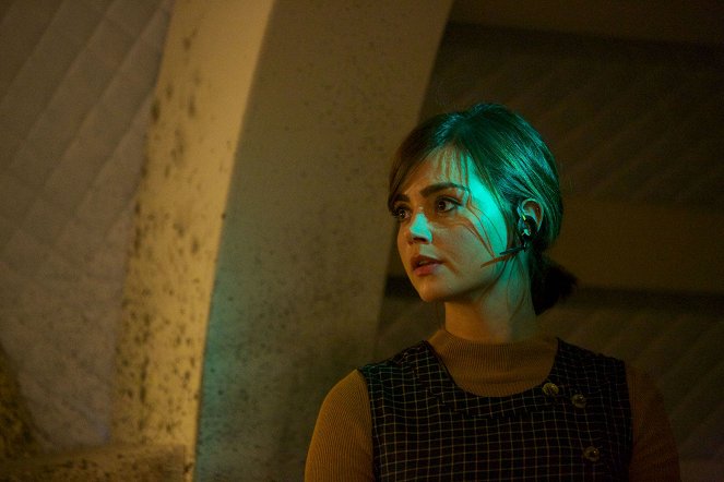 Doctor Who - Under the Lake - Do filme - Jenna Coleman