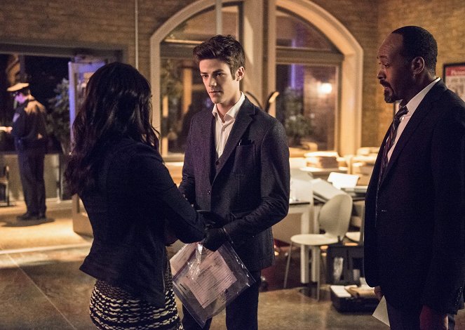 The Flash - The Darkness and the Light - Photos - Grant Gustin, Jesse L. Martin