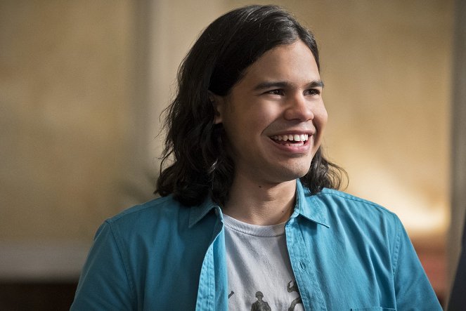 The Flash - The Darkness and the Light - Photos - Carlos Valdes