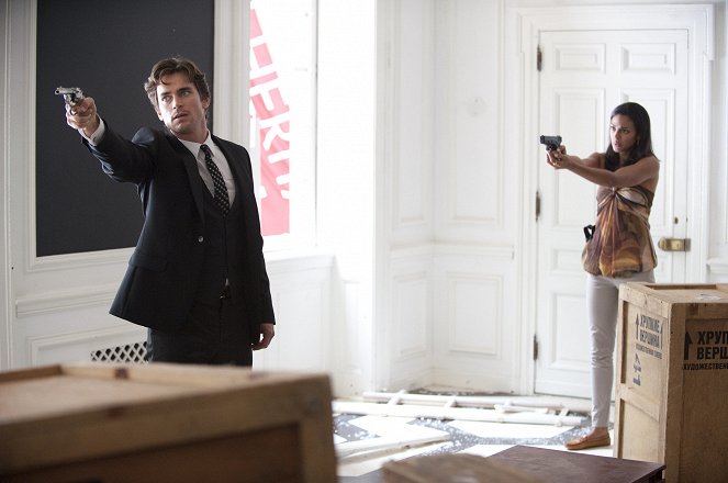 Ve službách FBI - Na ráně - Z filmu - Matt Bomer, Marsha Thomason