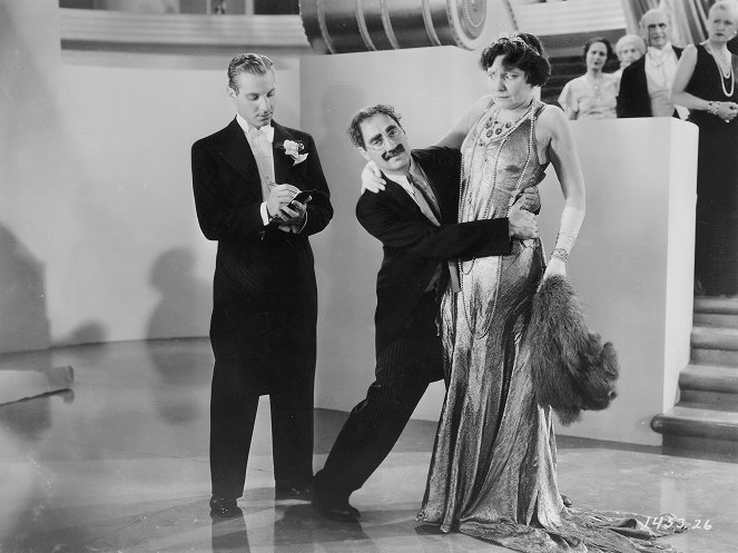Sopa de ganso - De la película - Groucho Marx, Margaret Dumont