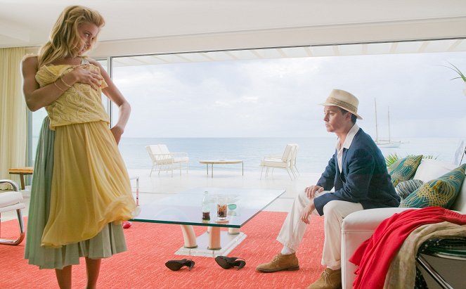 Rumový denník - Z filmu - Amber Heard, Johnny Depp