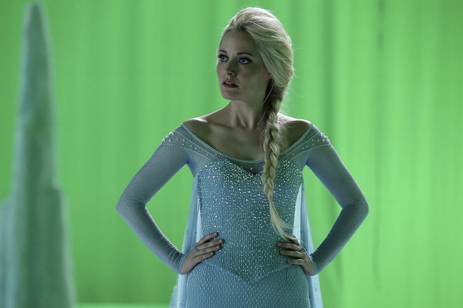 Once Upon a Time - Making of - Georgina Haig