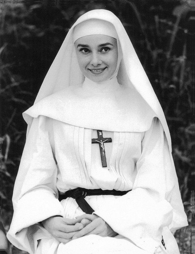 The Nun's Story - Van de set - Audrey Hepburn
