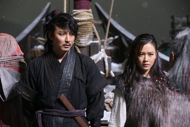 Pirates - Das Siegel des Königs - Filmfotos - Nam-gil Kim, Ye-jin Son