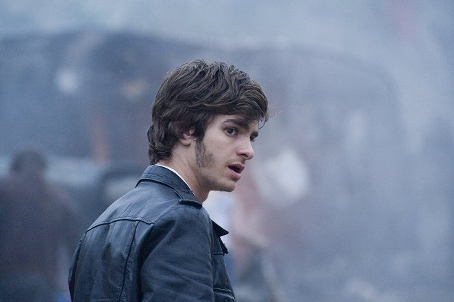 Wilcze prawo: 1974 - Z filmu - Andrew Garfield