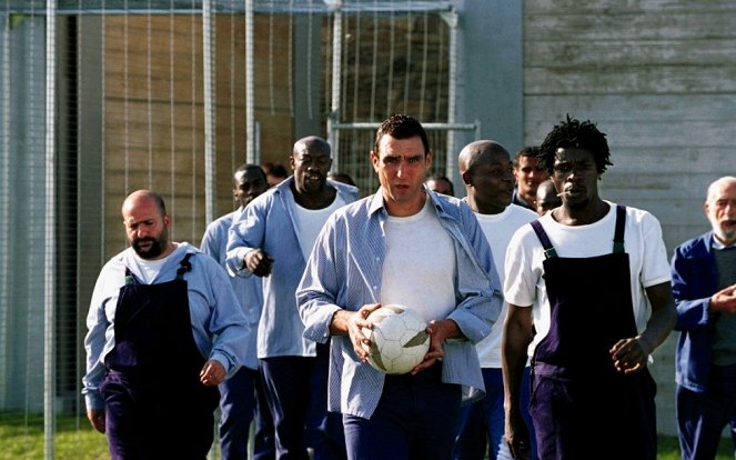 Fotbal za mřížemi - Z filmu
