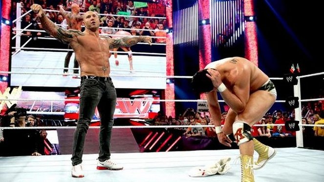 Wrestling: WWE Raw - Photos - Dave Bautista