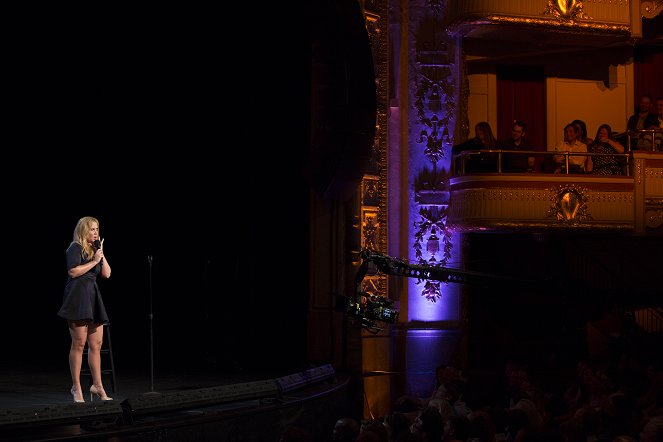 Amy Schumer: Live at the Apollo - Filmfotos - Amy Schumer