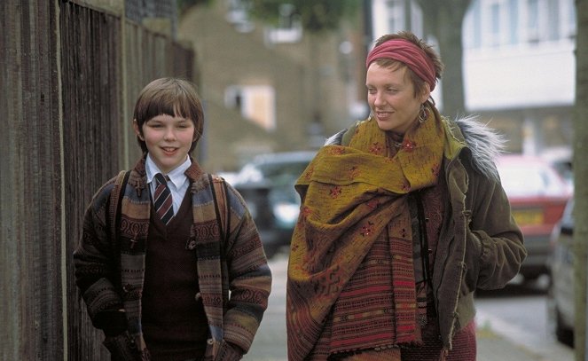 Un niño grande - De la película - Nicholas Hoult, Toni Collette