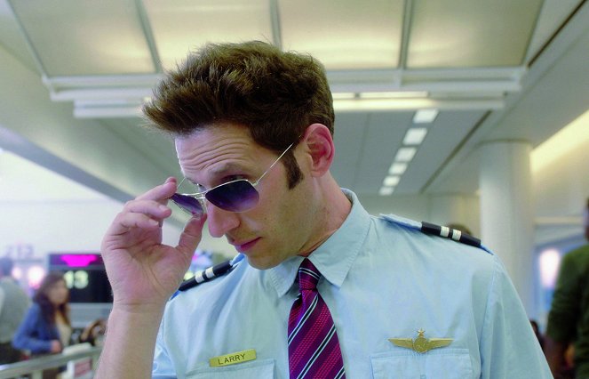 Larry Gaye: Renegade Male Flight Attendant - De la película - Mark Feuerstein