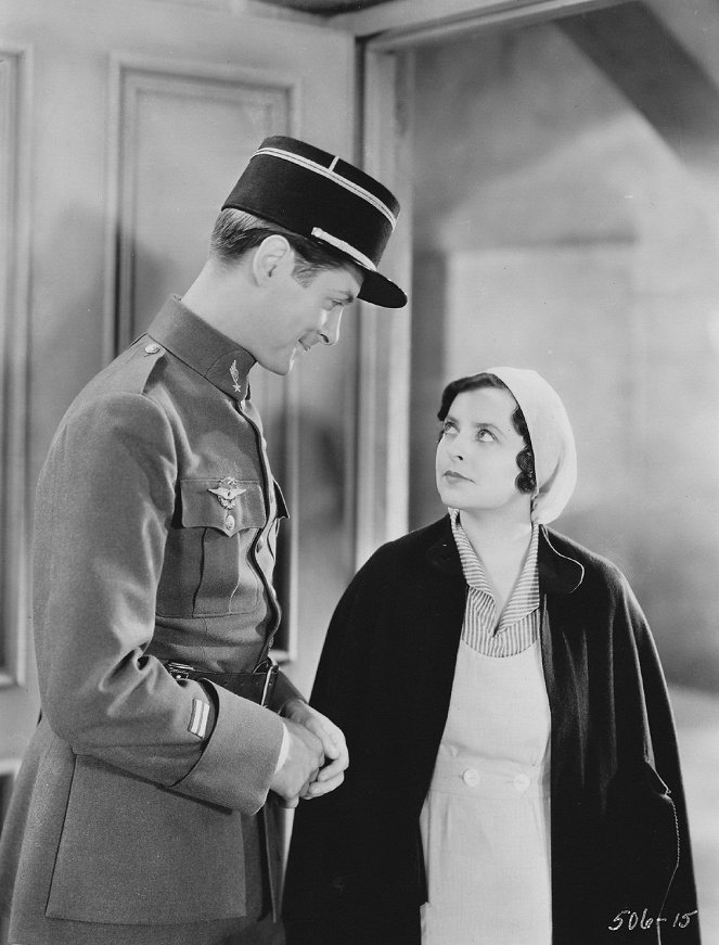 War Nurse - De la película - Robert Montgomery, June Walker