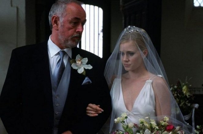 The Wedding Date - Van film - Peter Egan, Amy Adams