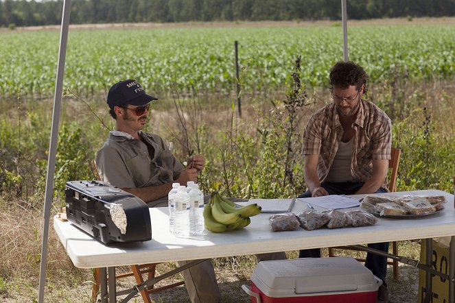 Angry White Man - Filmfotos - Scoot McNairy, Bob Hardison