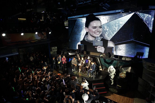 Star Wars: The Force Awakens - Events - Daisy Ridley