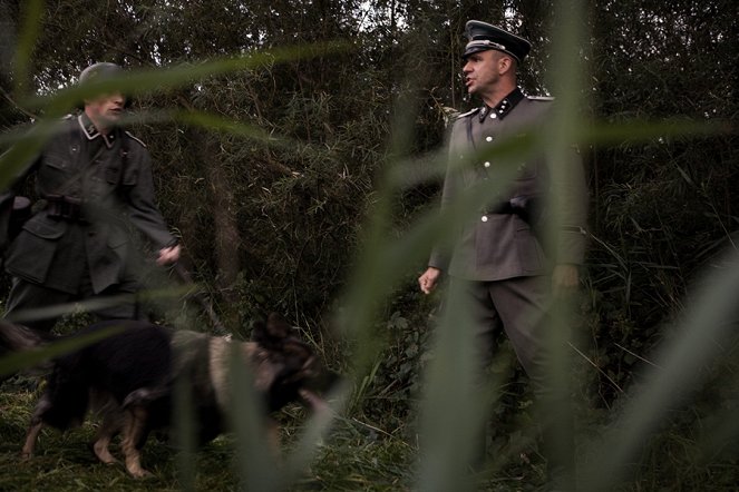 Sniff the Dog and the Flying Phantom - Photos