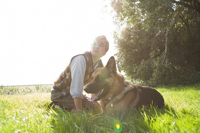 Snuf de hond en de jacht op vliegende Volckert - Film - Tom van Kalmthout