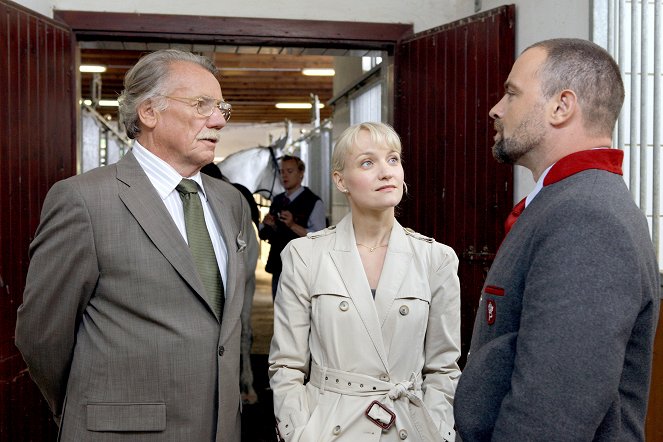 Fehér szépség - Die Entscheidung - Filmfotók - Franz Buchrieser, Eva Herzig, Jürgen Maurer