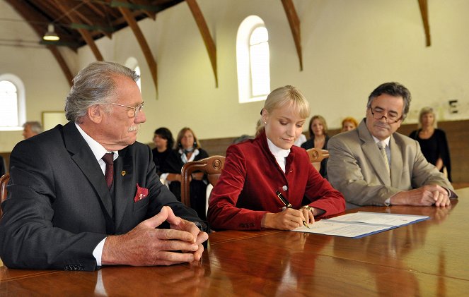 Fehér szépség - Gestüt in Gefahr - Filmfotók - Franz Buchrieser, Eva Herzig, Bernd Jeschek