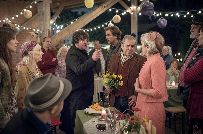 Die Kirche bleibt im Dorf - Polterabend - Filmfotók