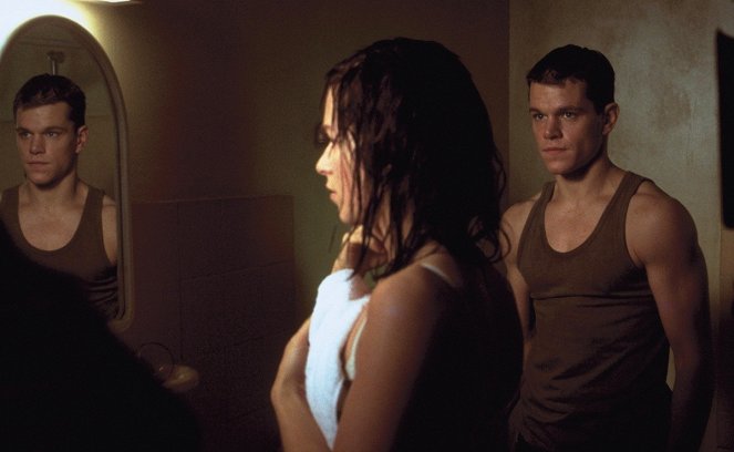 Tożsamość Bourne'a - Z filmu - Franka Potente, Matt Damon
