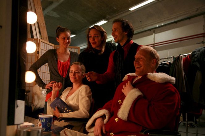 Weihnachtsengel küsst man nicht - Kuvat elokuvasta - Nicole Ennemoser, Silke Bodenbender, Alwara Höfels, Michael Ostrowski, Simon Schwarz