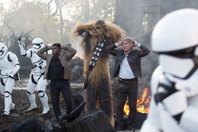 Star Wars: The Force Awakens - Photos - John Boyega, Harrison Ford
