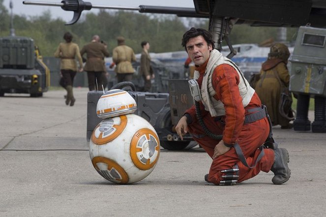 Star Wars: The Force Awakens - Photos - Oscar Isaac