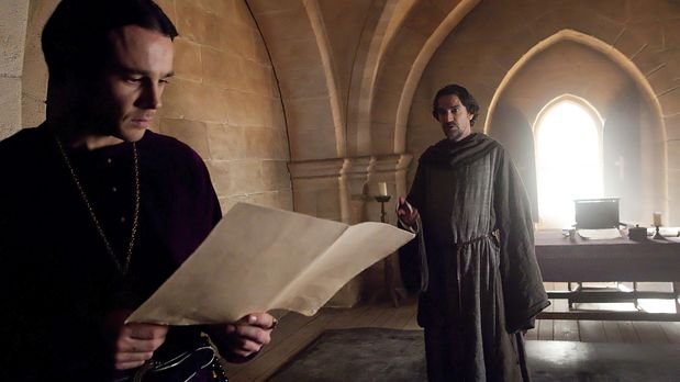 World Without End - Photos - Rupert Evans, Ben Chaplin