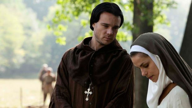 World Without End - Photos - Rupert Evans, Charlotte Riley