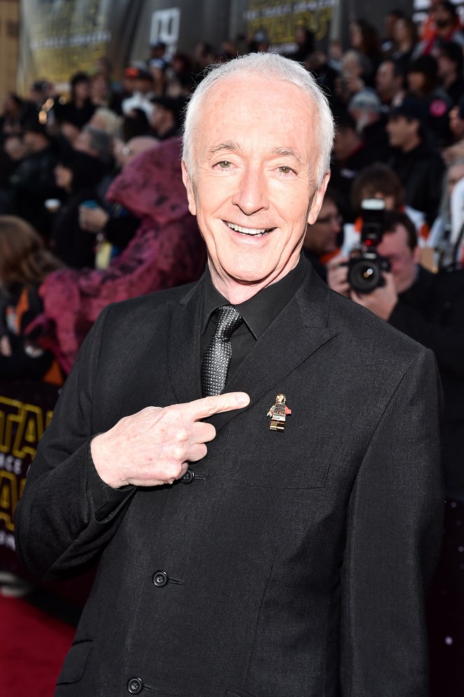 Star Wars: Síla se probouzí - Z akcí - Anthony Daniels