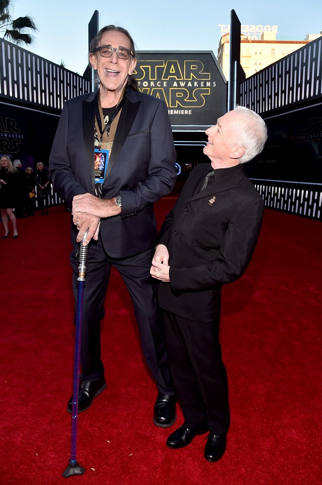 Star Wars: The Force Awakens - Tapahtumista - Peter Mayhew, Anthony Daniels