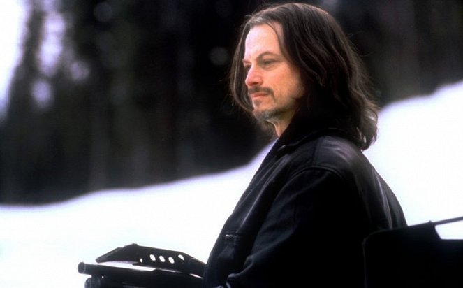 Reindeer Games - Van film - Gary Sinise