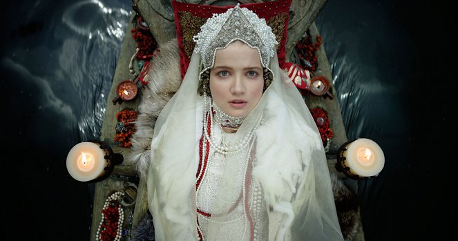 Dragon - Love Is A Scary Tale - Filmfotos - Maria Poezhaeva