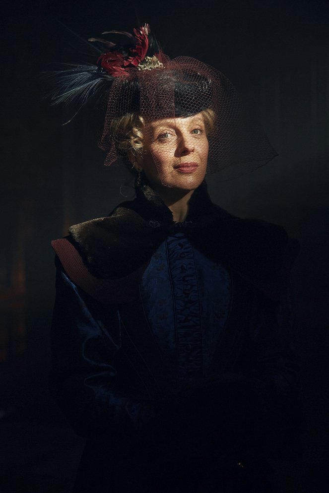 Sherlock: Ohavná nevesta - Promo - Amanda Abbington