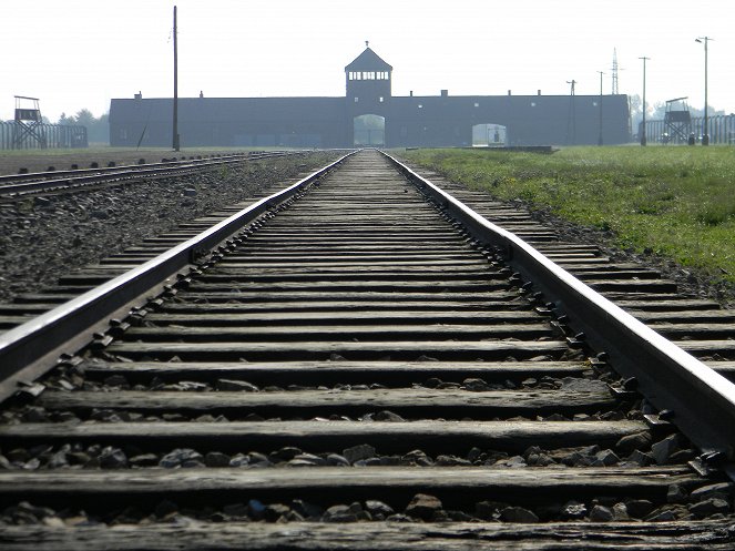 A holokauszt ördögi logisztikája - Filmfotók