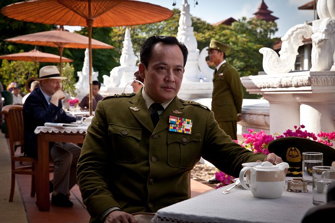 Dämmerung über Burma - Kuvat elokuvasta