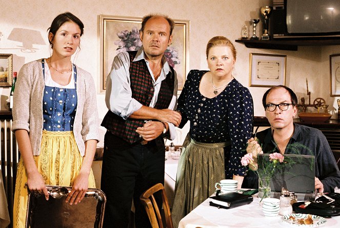 August der Glückliche - De la película - Dana Vávrová, August Schmölzer, Ulrike Beimpold, Herbert Knaup