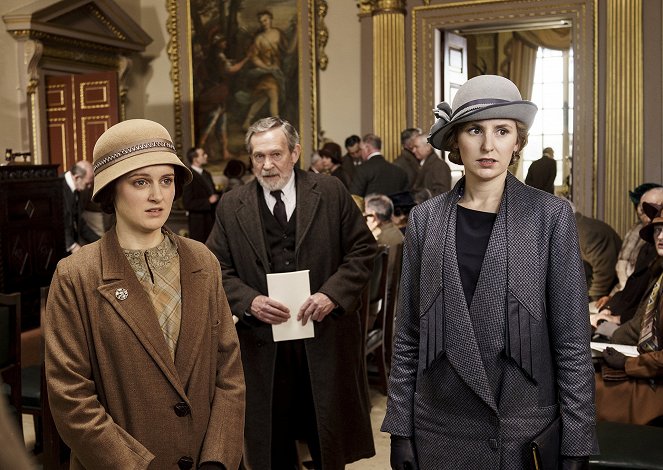 Downton Abbey - Season 6 - Episode 1 - Photos - Sophie McShera, Paul Copley