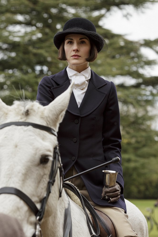 Downton Abbey - Episode 1 - Photos - Michelle Dockery
