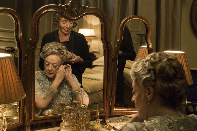 Downton Abbey - Eine gute Nachricht - Filmfotos - Maggie Smith, Sue Johnston