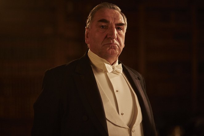 Downton Abbey - Episode 1 - Promoción - Jim Carter