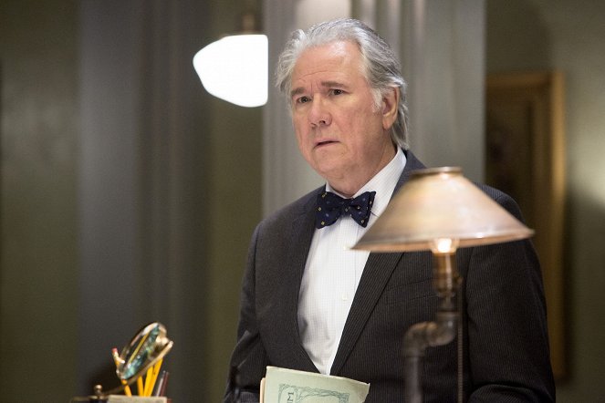 The Librarians - And the Sword in the Stone - Van film - John Larroquette