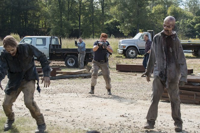 The Walking Dead - Season 5 - Spend - Photos - Michael Cudlitz